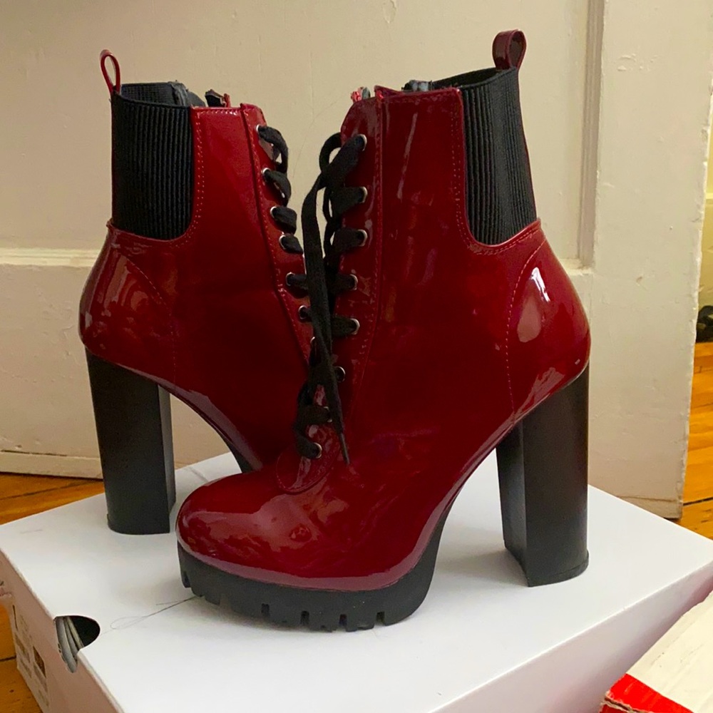 BRAND NEW SIZE 6 1/2